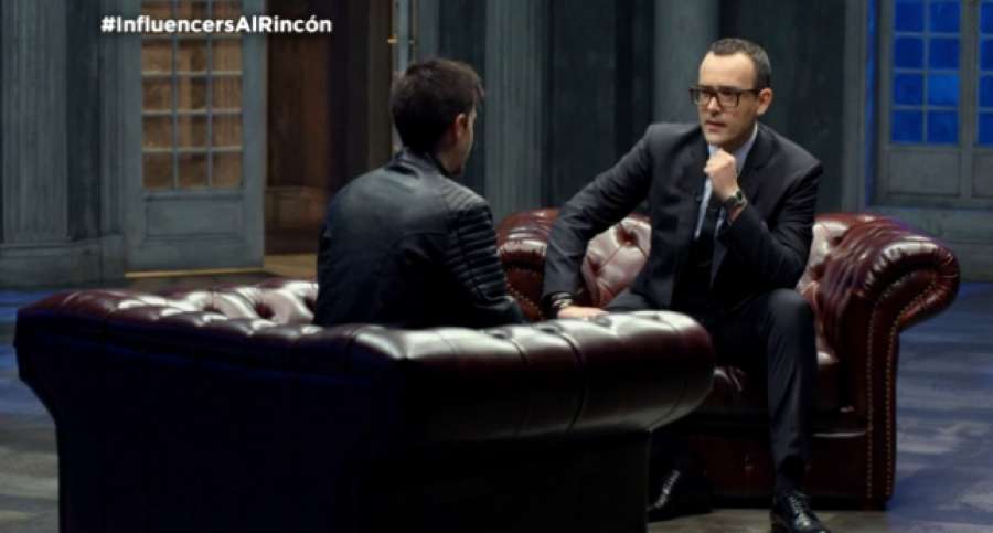 El gamer <a href="/aLexBY11/">aLexBY11</a> en #AlRincón: "Me abruma el tema de la fama" ▶️ atres.red/_gcp4