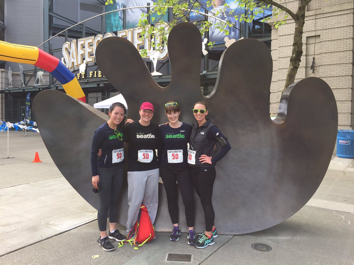 SeattleSC's tweet photo. Way to represent Team @VisitSeattle 🙌🏻 #sut2016 #seattleurbantrek https://t.co/cRhlFq6ZA3