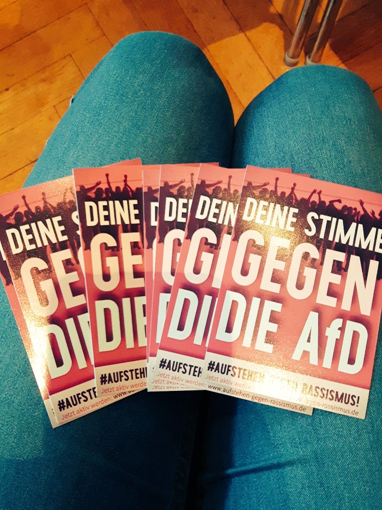 Gleich beginnt die Aktionskonferenz des Bündnisses #aufstehengegenrassismus, bei dem auch wir dabei sind :)