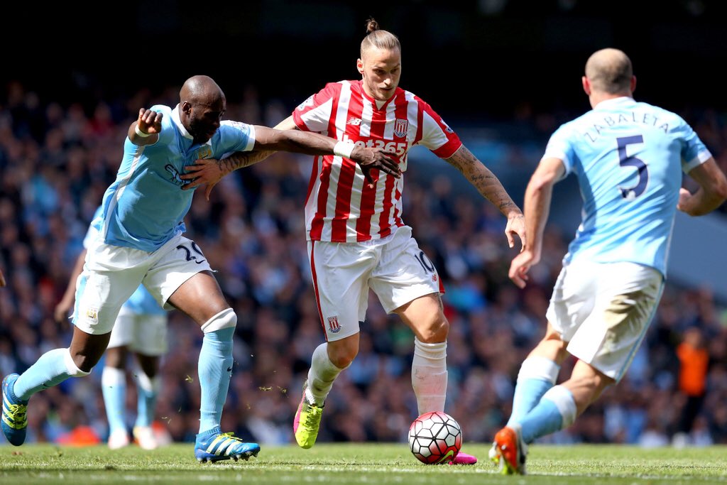 Eliaquim Mangala tweet media