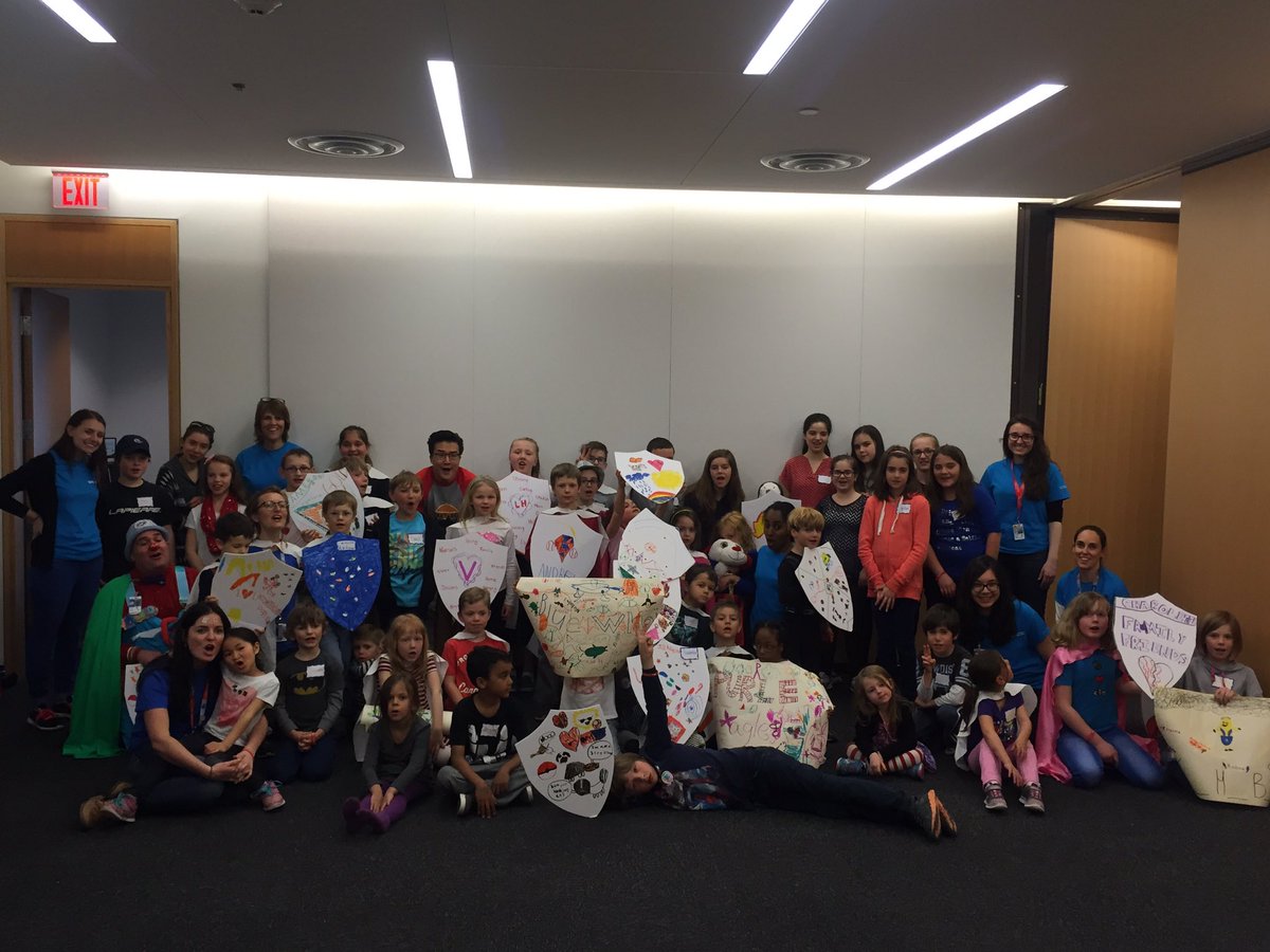 CardiacKids1's tweet photo. Look at all of these super siblings and heart warriors #LFHeart https://t.co/uxr10EX1gJ