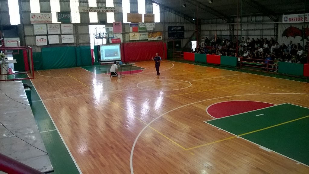 BasquetLaPlata's tweet image. #ENEBA Comenzó el #Modulo6 en @ACDUbasquet 
@SantanderSilvio &quot;El proyecto deportivo lo debe liderar el entrenador&quot;