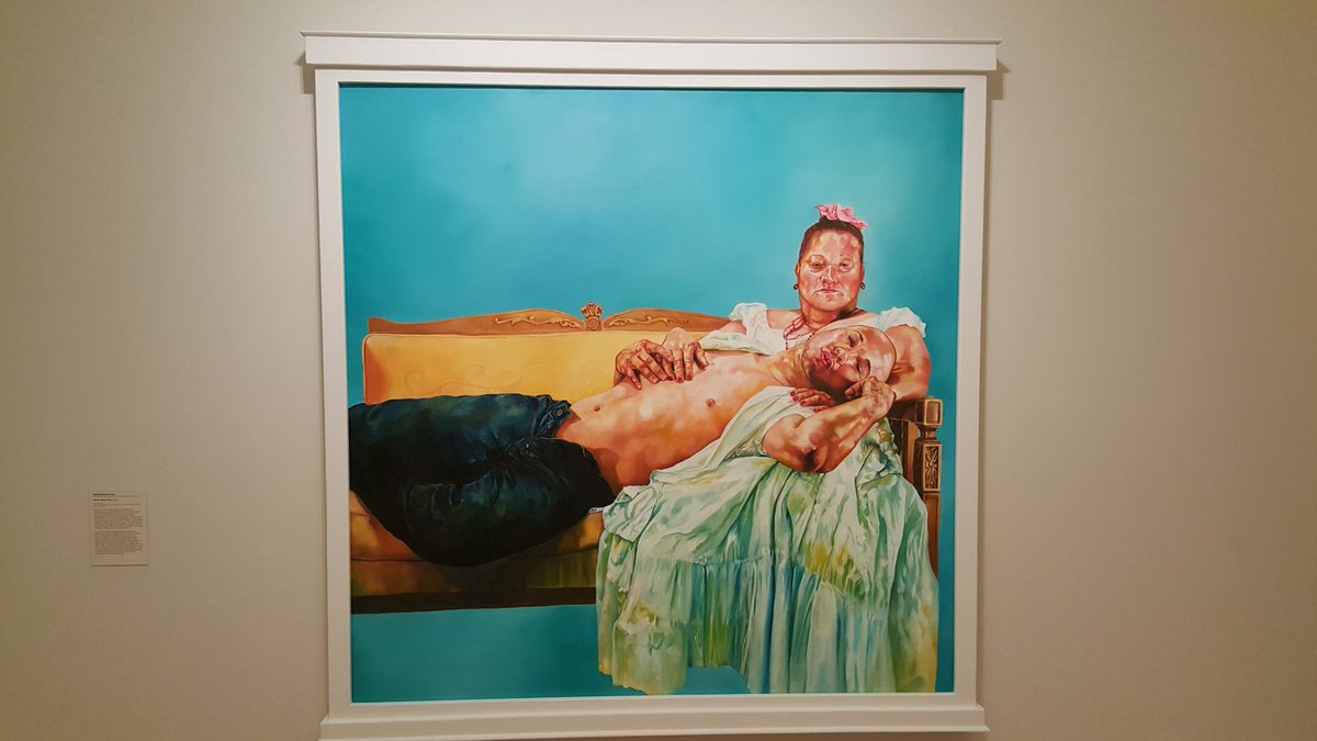 #1202spn segundo ejemplo, hay las diferencias (en un idioma mudo) entre esta y de Michelangelo? Los ambos son pietas