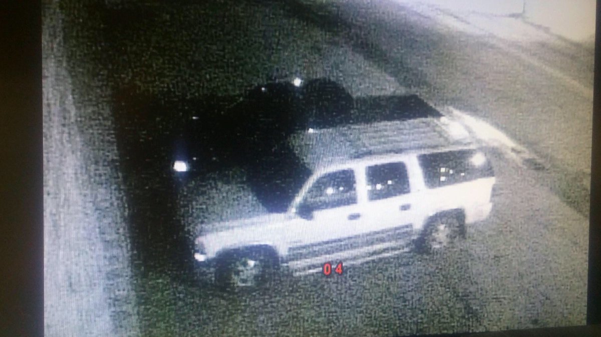 Help us find the owner of this vehicle who was breaking into cars &amp; using stolen credit cards at Firehouse.Reward!