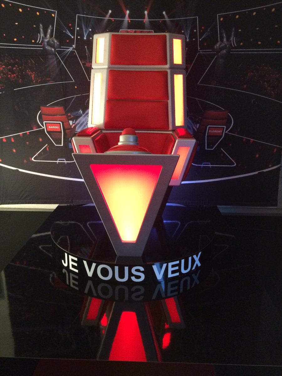 Ce soir devant le premier live <a href="/TheVoice_TF1/">The Voice ✌️</a> avec <a href="/KinderFR/">KinderFR</a> , family first moments !