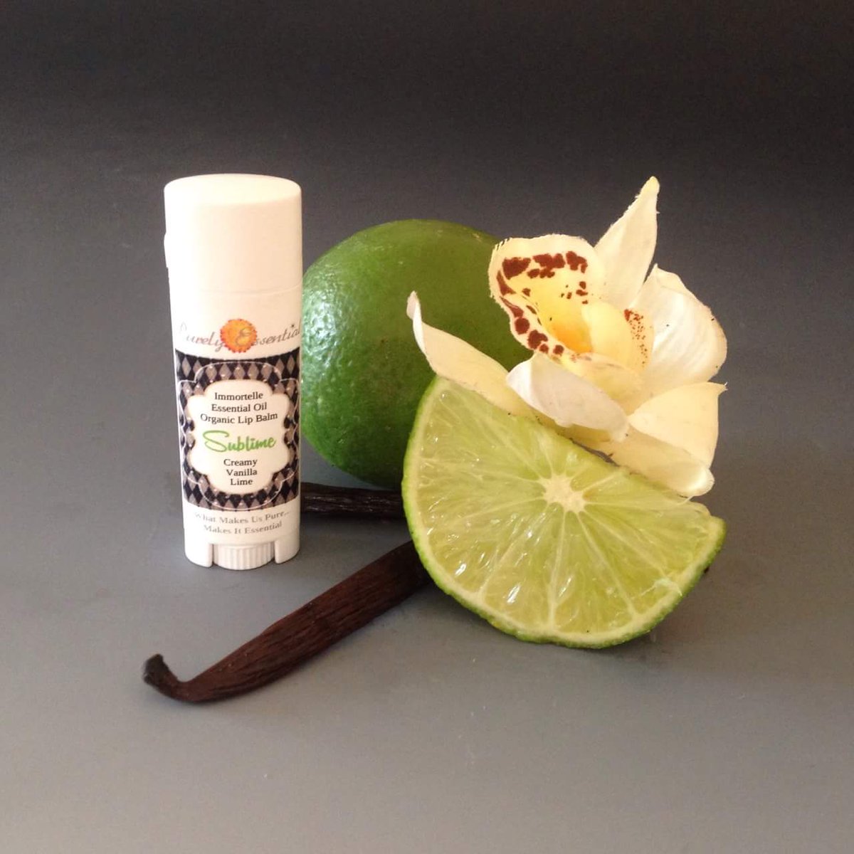 EssentialBalm's tweet image. Refresh your lips with juicy crisp limes + rich smooth vanilla || SUBLIME #purchasewithapurpose #endhumantrafficking