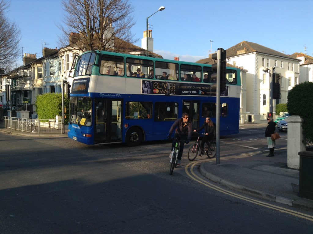 Simoncitizen's tweet photo. @AHardyGardener @RealMenSow @gardening_greek https://t.co/URLttcG51A #SouthernRail +I caught a #RailReplacementBus https://t.co/2YxFFHN7vg