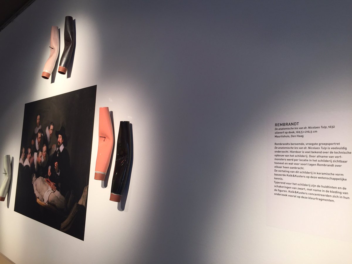 RosmarynBoender's tweet image. @RembrandtLAB in #Leiden toont hoe #Rembrandt de #kleuren van de #Nachtwacht en #Anatomieles heeft opgezet.Aanrader!