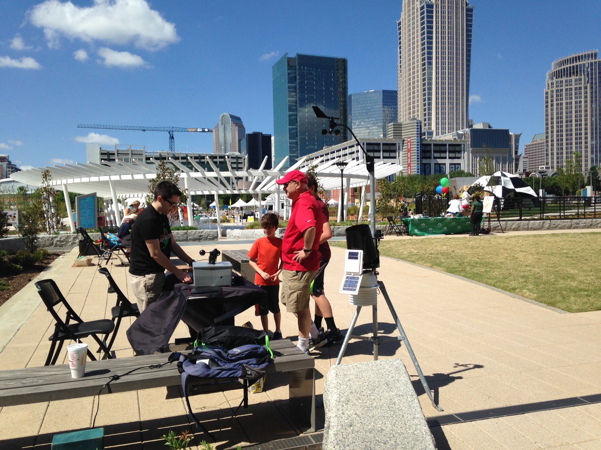 brianmagi's tweet photo. Learn about weather from @EBU_NKER @codyledbetter23 and creeks from @unccui @marynewsom at Earth Day fest downtown https://t.co/0VDdClKOcb