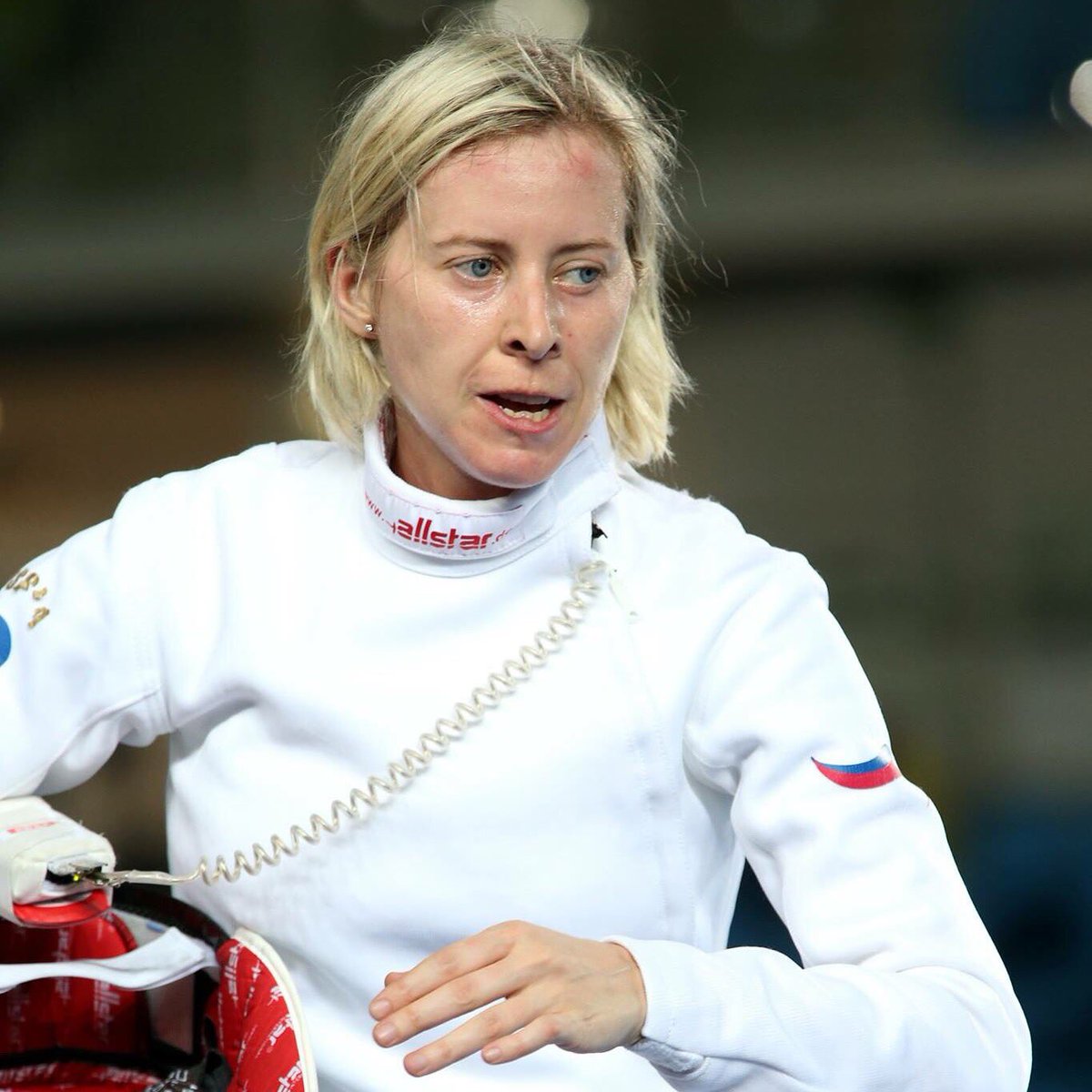 FIE_fencing's tweet photo. Logunova Tatiana of #Russia beat China's Xu Anqi by 5-3 & wins the #RioFGP in women's epee! 👏🇷🇺 #fencing #TestEvent https://t.co/NIUtJGCry2