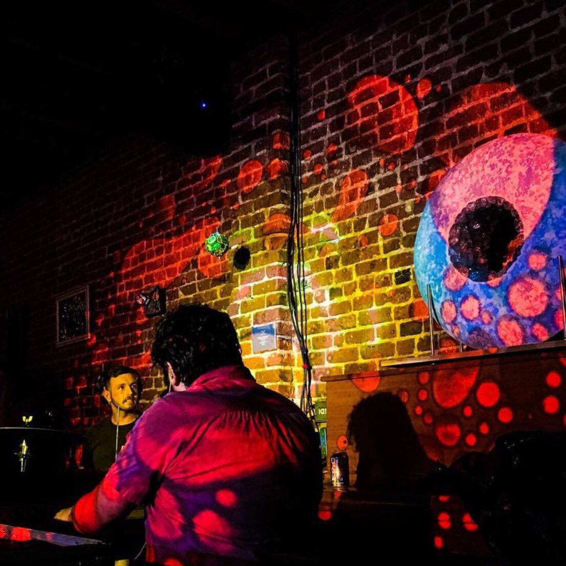 countercgroup's tweet photo. Just a reminder that we are all about the music&amp;they work hard to make it. 
.
.
Follow them: https://t.co/FraLnXrNsU https://t.co/5ms9wmW35G