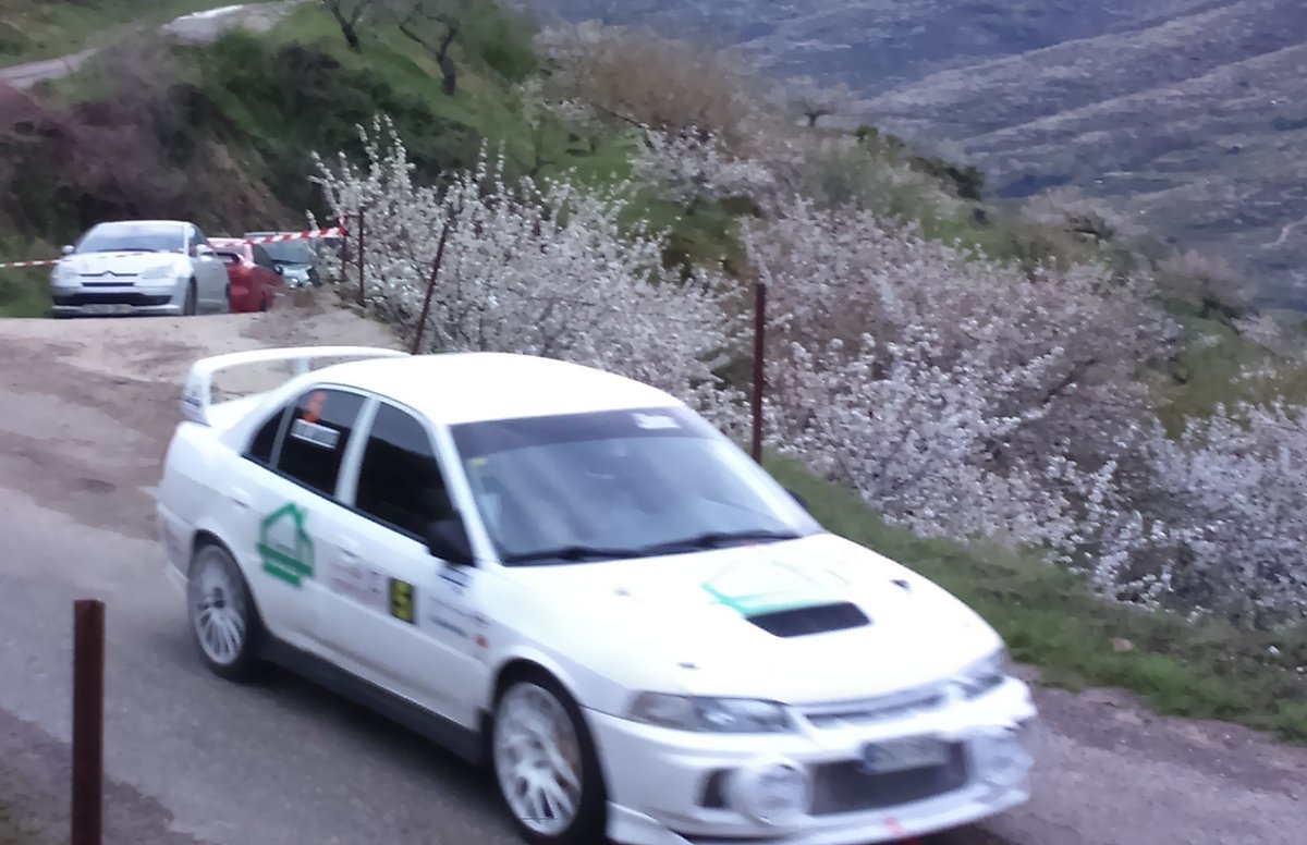 SaraSp5's tweet photo. @ClasicosExt @EspanaEsRally #RallyNortedeExtremadura #CEXRA #TCB1 https://t.co/zrmcai6HE7