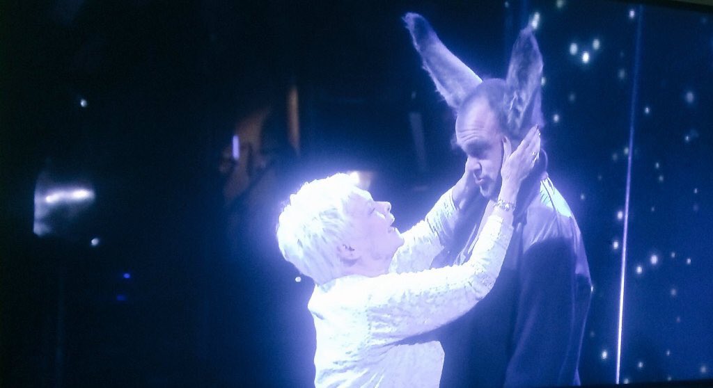UKShakespeare's tweet photo. So many top turns on #RSCLive. Loved @akalamusic, and Judi Dench and @almurray as Titania and Bottom - minds blown! https://t.co/TSAw3n1Jj0