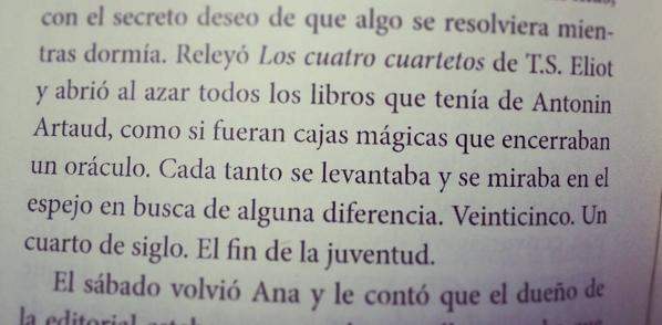 hormigas_negras's tweet photo. Carla, protagonista de #LosNoviosMuertos de Andrea Álvarez, no se anda con chiquitas... #DíaDelLibro #HormigasNegras https://t.co/FZdUNI5C7Y