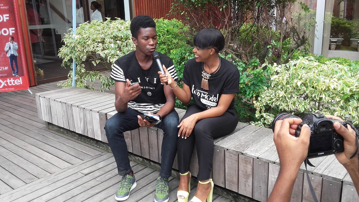 Douala_CKoment's tweet photo. C'est la fin des auditions #CMRTopModel16 à Douala.
Merde aux 200 candidats castés ! ✌👏 YAOUNDE, YOUR TURN. 🔥 https://t.co/OBp81yw68S