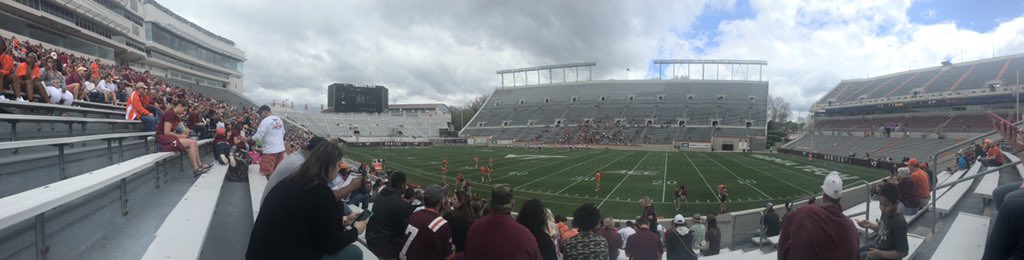 lexschultz6's tweet photo. #VTspringFB https://t.co/3ECb6bkKW6