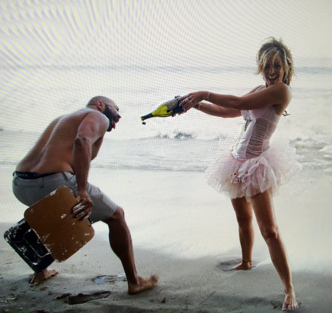 Good to the last drop💦🍾😛 https://t.co/zIYiexfPFC<a href="/tag/beyondyoga"class="tags"><span>#beyondyoga</span></a>