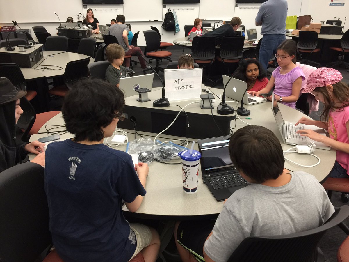 BradBroulik's tweet image. Always get inspired when I see kids building Android apps at #coderdojotc