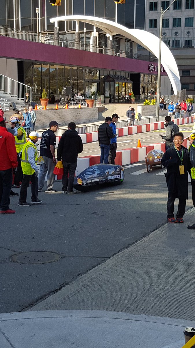 UTCarbonCutting's tweet photo. Out on the track right now! #SEM2016 https://t.co/yw0YVOkqJ5