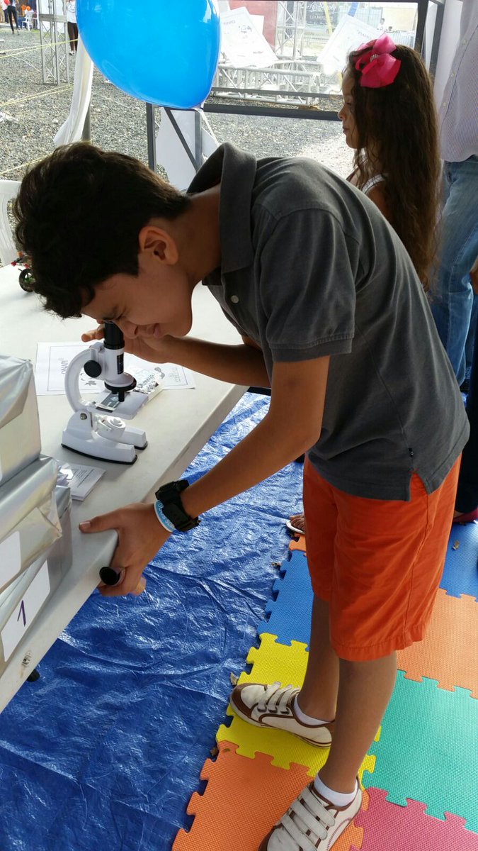 Lcasbau's tweet photo. Ven a la Feria stand @OnapiRD @HubMakerSpace tendremos #inventos #experimentos https://t.co/lzUcKgNSBU