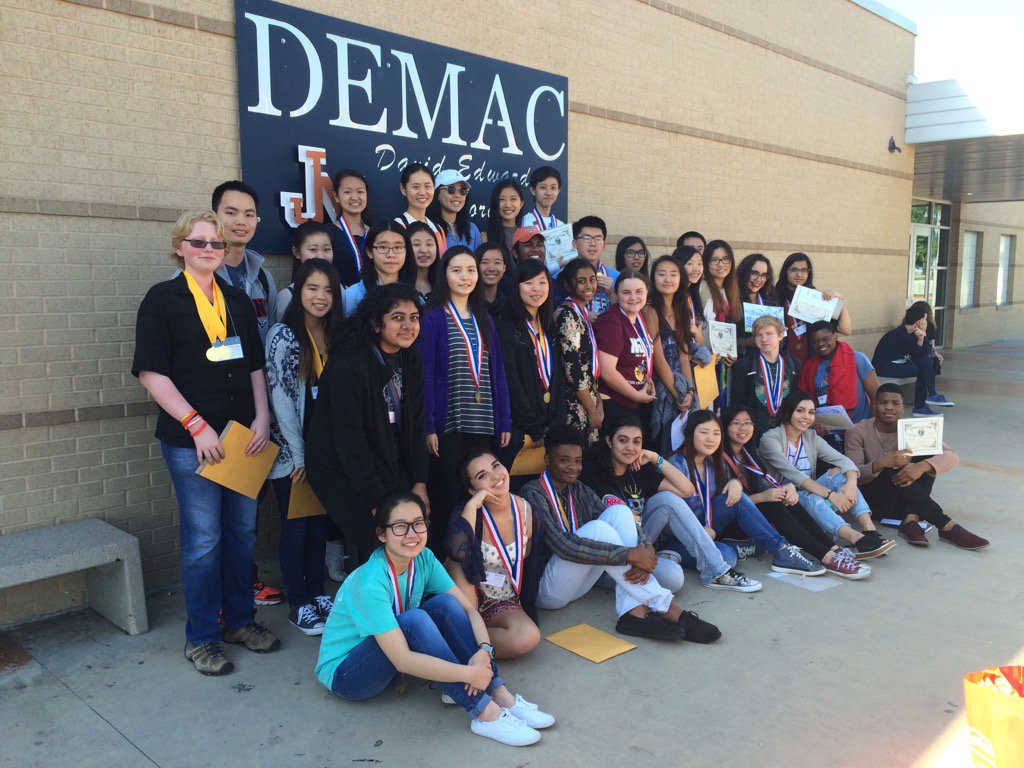 Fahmikhan's tweet photo. We went, we conquered &amp; we're coming back #statevase2016 @FBISDFineArts @ClementsArtists @CHS_Rangers @FortBendISD https://t.co/P6Jdi6MV9A
