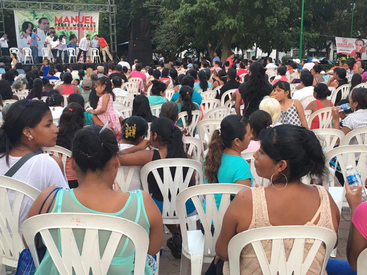 infoPSDO's tweet photo. @OaxHuatulco alza la voz"No más de lo Mismo" #Eleccion2016 @cortv @MAPEMO @NahumV10 @jaimeguerrero08 @pedrolceballos https://t.co/xHFR7HGSDw