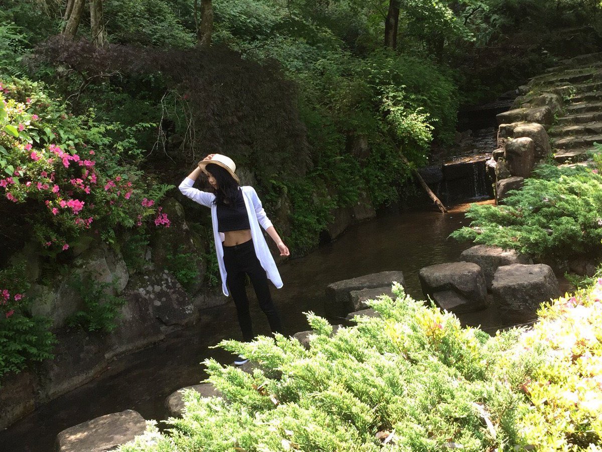 yuna_md1014's tweet image. 1年前は細かったなぁ…☹️☹️

この体型に戻りたい😭💦

#KCE
#KCE広島校