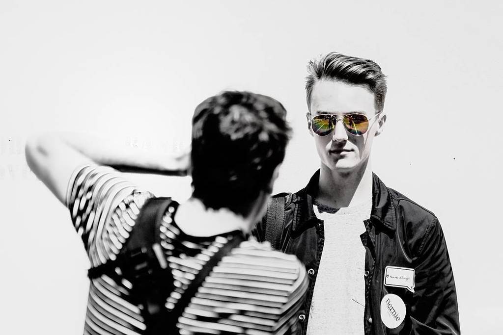 achoke6's tweet photo. @chadharnish shooting @tanner.albright at the #gogreenyorkinstameet #gogreenyork #selectiv… https://t.co/qwlFayr6yp https://t.co/T9vS5tNEjq