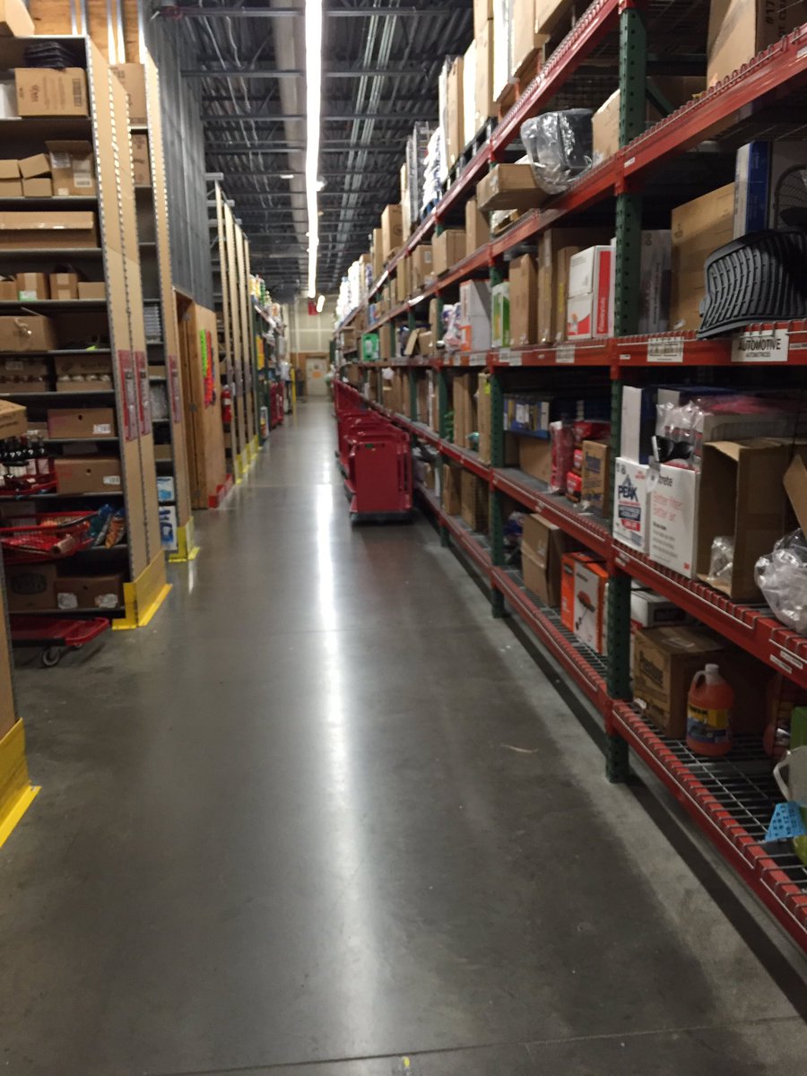 Supposedly there was a truck today....great job @the_real_ryry11 . All yours <a href="/JennyPe9/">Jenny Perkins</a> ! <a href="/Shaun_GoPack/">Shaun Simpson</a> <a href="/SextonRob/">Rob Sexton</a>