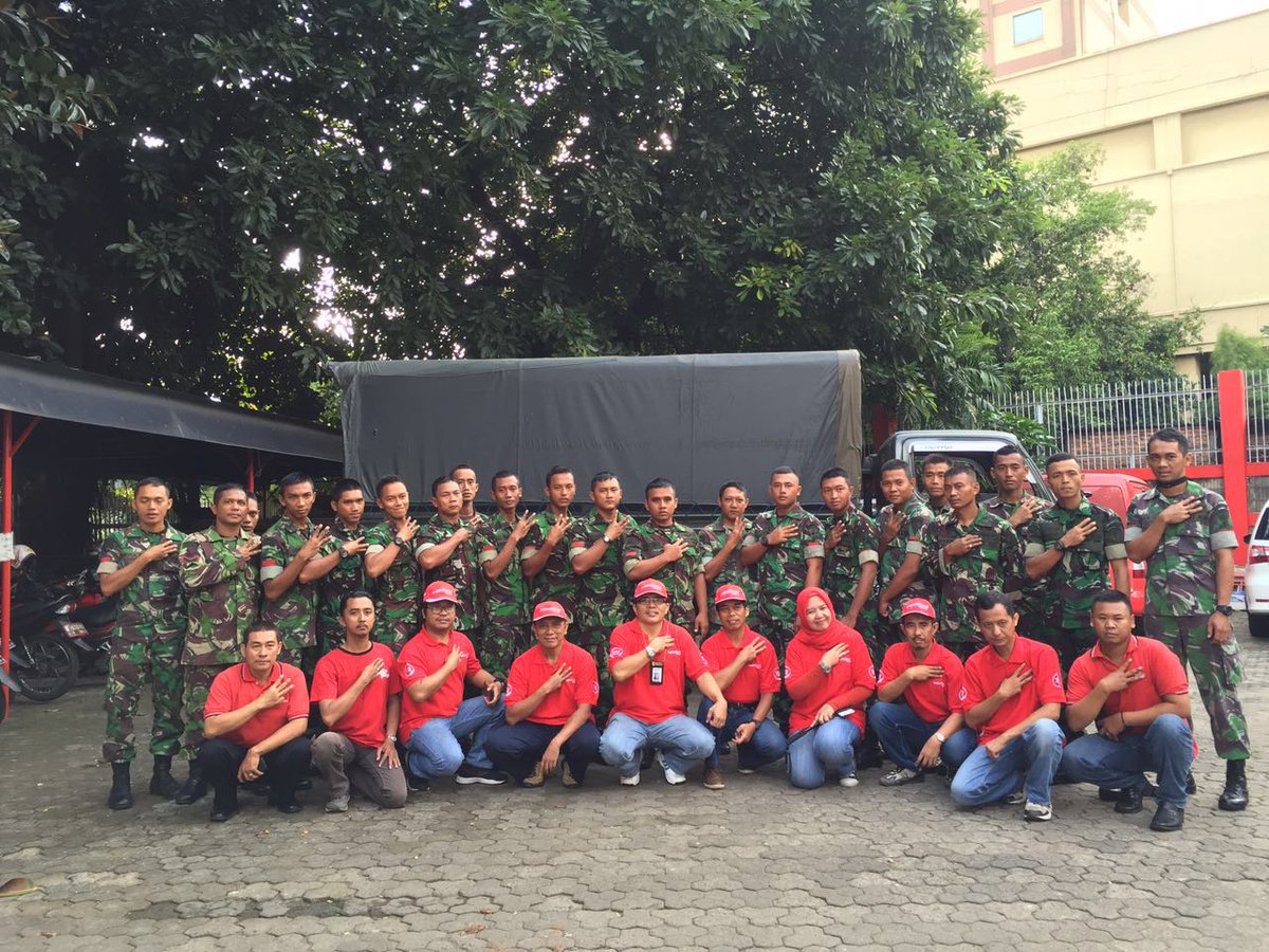 Terima kasih Bapak2 Paskhas TNI AU yang turut menjaga aset negara #TiangKamiPelangganKami