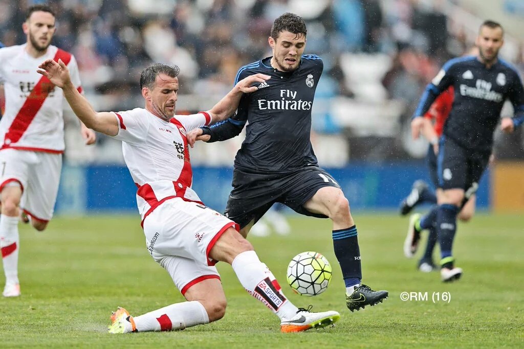 Madrid_Indo's tweet photo. Selamat pagi, ini beberapa foto-foto dari kemenangan vs Rayo semalam. Tanpa penalti. Apalagi sampe tiga kali. 😂 https://t.co/MZU7wyqEk3