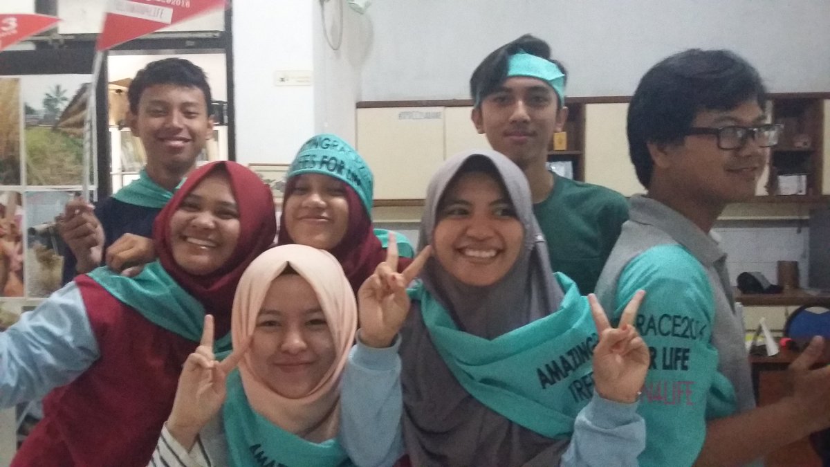 #AmazingRace2016 raedy to go!!!