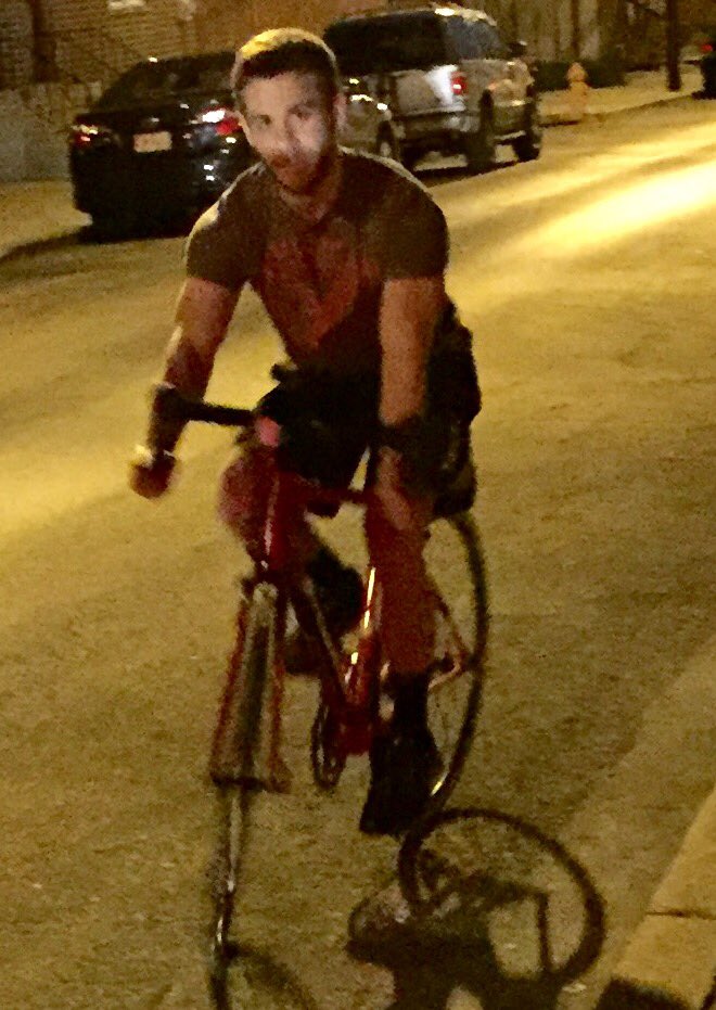 lucydobetter's tweet photo. 🎶You don't want no beef, boy.🎶
🎶Know I run the streets, boy.🎶
🎶Better follow me toward downtown.🎶 https://t.co/TevnBuWu1v