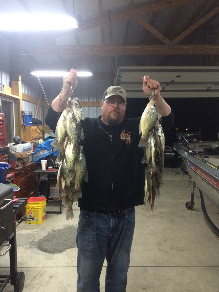 Derrick Freeman (@d_crappie) on Twitter photo Had a good day with the wife and son Crappie Time!!! Had a good day with the wife and son Crappie Time!!!