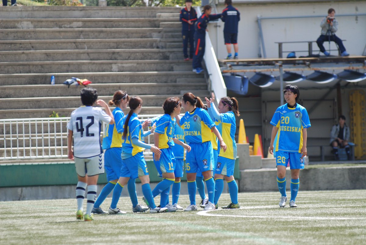 履正社 サッカーコース Pa Twitter 関西女子サッカー3部リーグ 履正社fcレディース 2 0 Inac U 15 後半に 新入生の平田こころのミドルシュートが決まり 2 0で完勝 次節4 29 金 12 30南津守gvsfcアルベロ神戸戦へ弾みが付きました