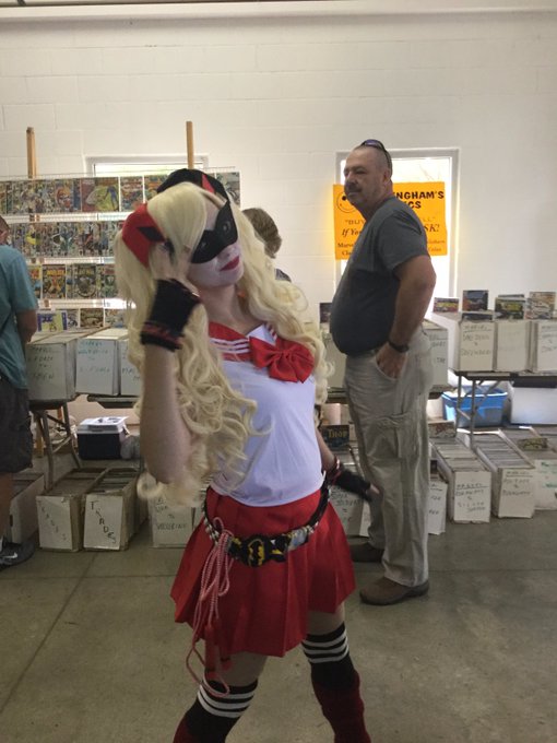 SO KAWAII HARLYGWEN ! https://t.co/17eCMMzCYQ<a href="/tag/cosplay"class="tags"><span>#cosplay</span></a><a href="/tag/games"class="tags"><span>#games</span></a><a href="/tag/sans"class="tags"><span>#sans</span></a><a href="/tag/undertale"class="tags"><span>#undertale</span></a><a href="/tag/comic_con"class="tags"><span>#comic_con</span></a><a href="/tag/gendertale"class="tags"><span>#gendertale</span></a>