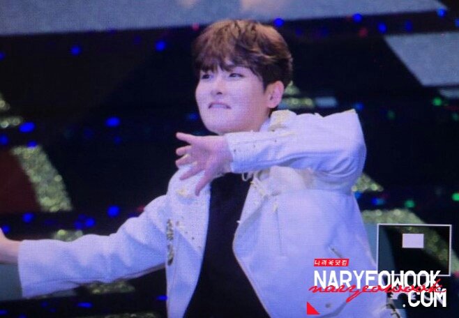 naryeowook's tweet photo. 160424 POWER OF K 2016 #ryeowook #려욱 https://t.co/74qReMxIKK