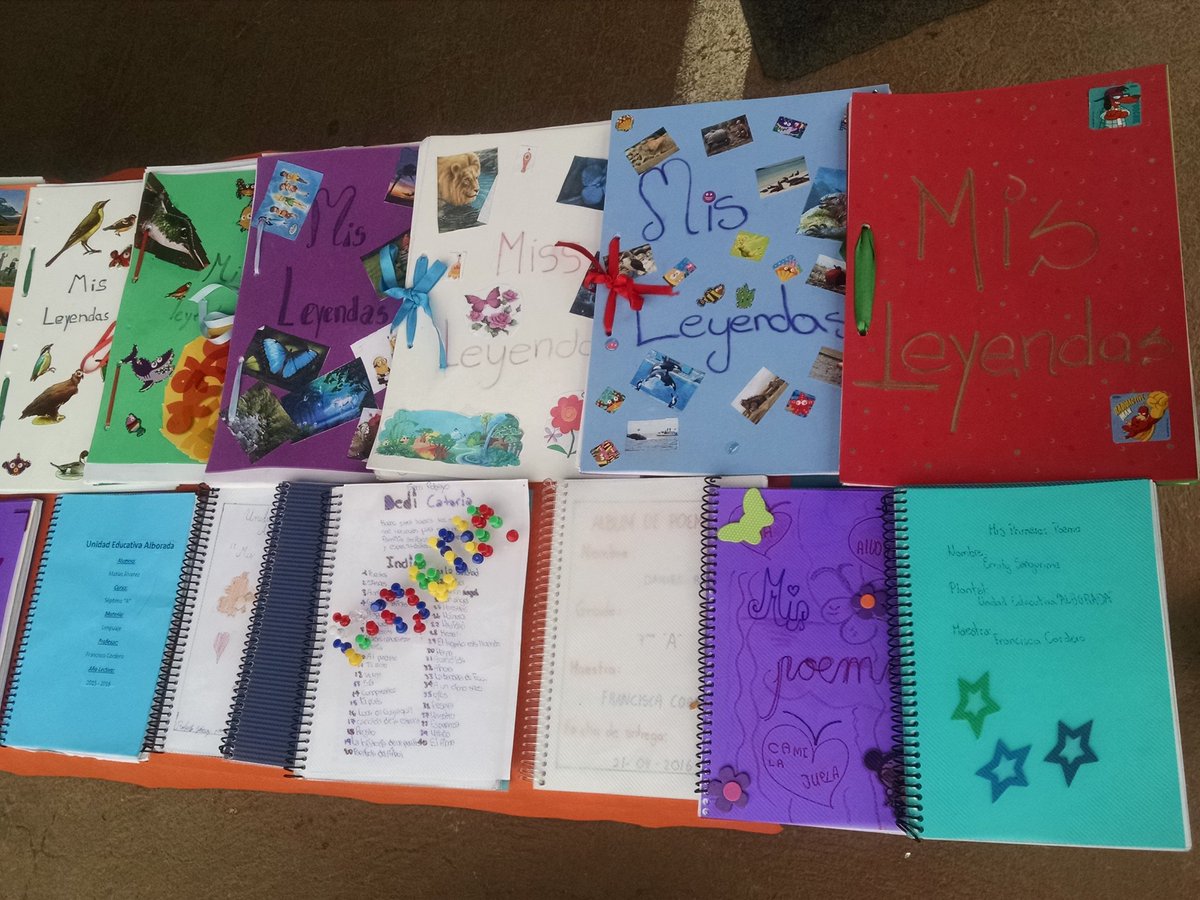 Los pequeños festejando Sant Jordi! Libros de su autoría y rosas #DiaDelLibro #Alborada #Cuenca #BooksAndRoses