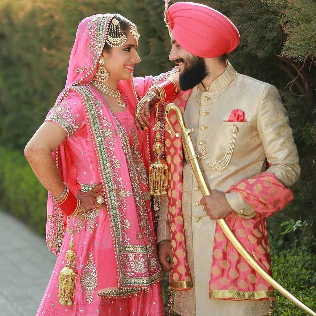 15 Sikh Brides Who Styled Their Looks Differently | Indian bridal wear red,  Best indian wedding dresses, Red bridal dress
