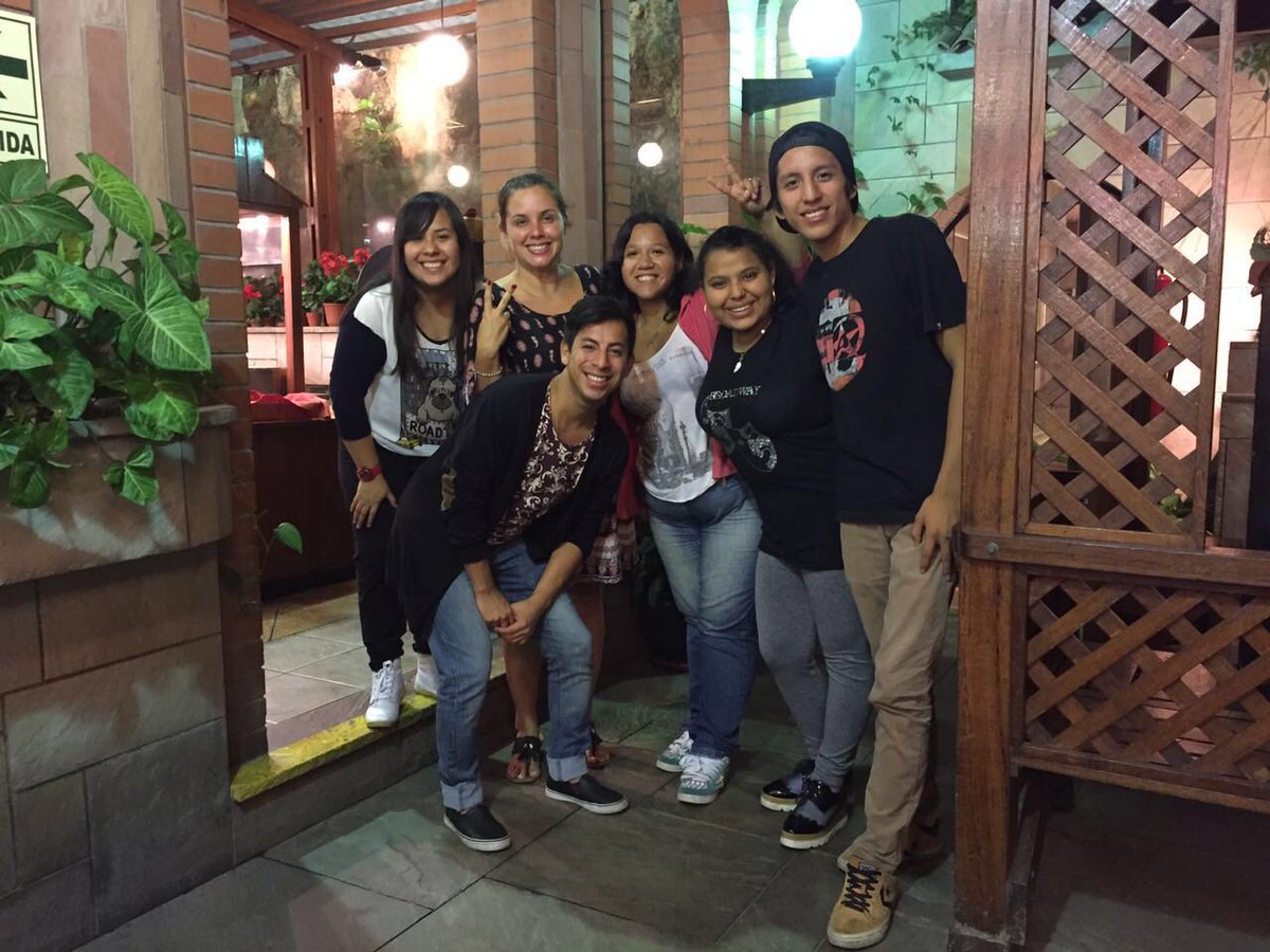thiagofco1's tweet photo. Reunión @veoveoperu  !!! 🙌💪☝️ nuevas cosas todos unidos https://t.co/ccbJtBU7Ok