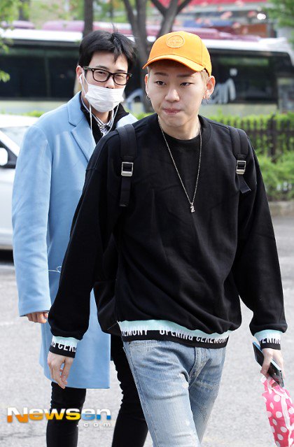 bb_title's tweet image. 뭘보냐 죽인다