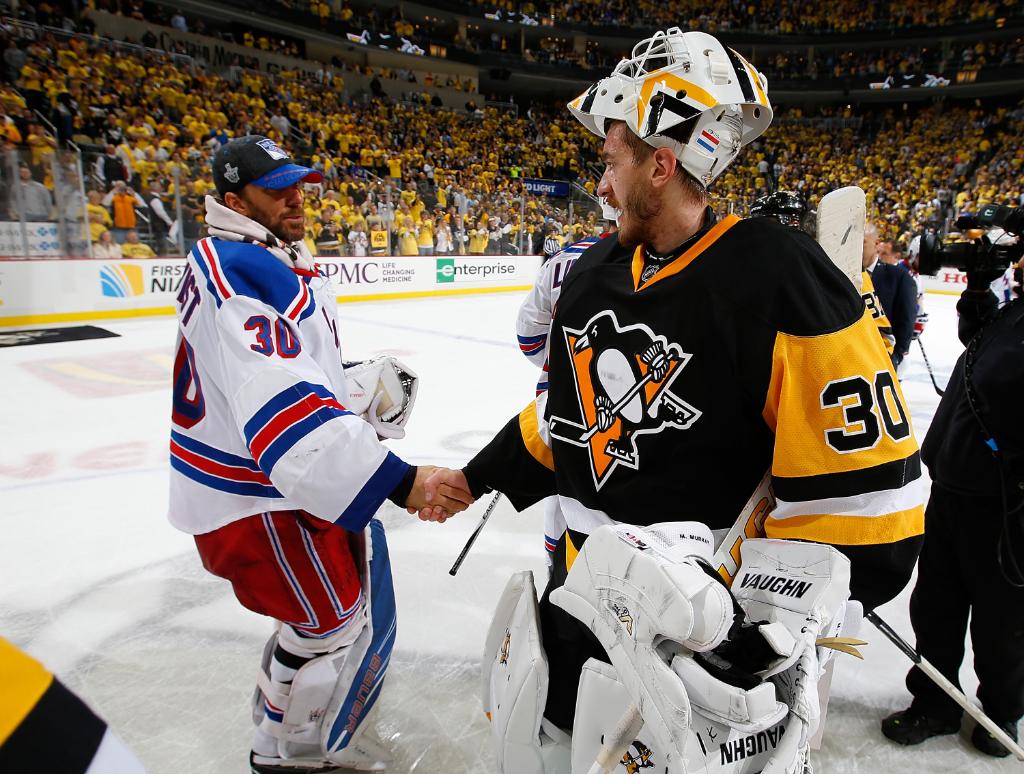 NHL's tweet photo. Vet/Rookie
#StanleyCup https://t.co/WjOB4kzPqH