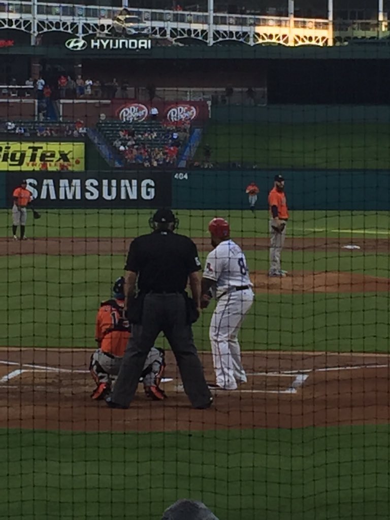 Tara Lynn (@_ttotheara) on Twitter photo 