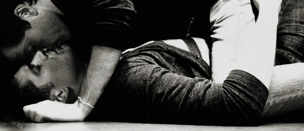 Dean Winchester (@hellbound__hero) on Twitter photo 