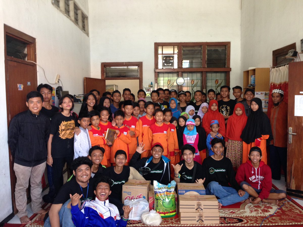 Bonek Student Class tweet media