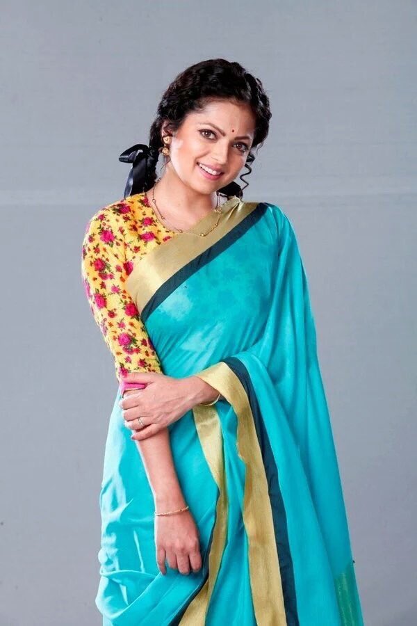 Im_Zaruu's tweet image. @ZeeTV @drashti10 @SiddhantKarnick #DilSeRagaDilMeSishti