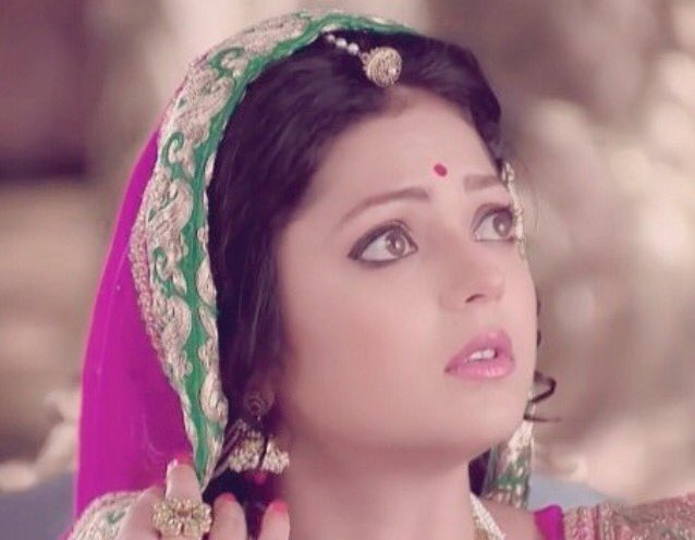 Im_Zaruu's tweet image. @ZeeTV @drashti10 @SiddhantKarnick #DilSeRagaDilMeSishti