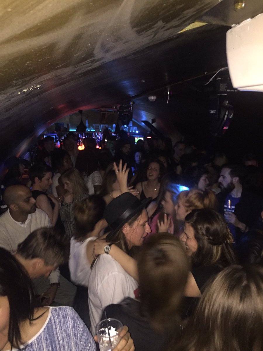 DJBeckyP's tweet photo. Amazing time playing at a packed @SheSohoBar last night! See you again on 14th May ❤️���🏻 https://t.co/10ss3K1MeI