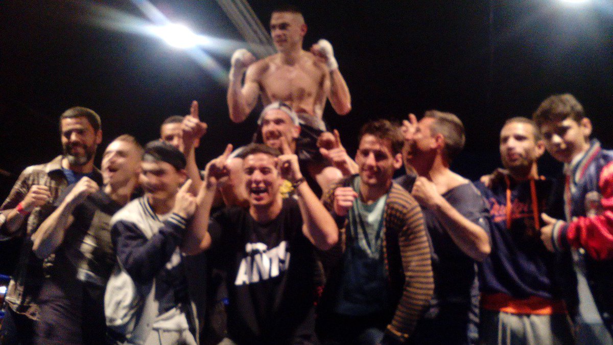 boxeoevolution's tweet image. Ismael Gracia vence por KO! En su segúndo combate profesional!