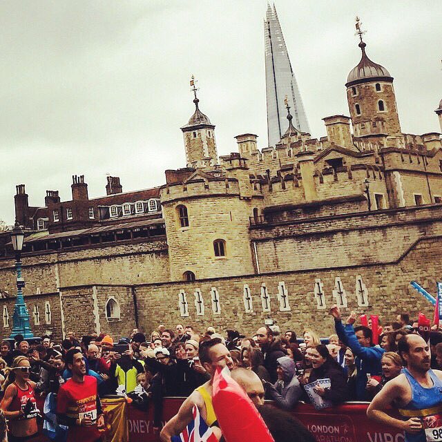 WILLGOY's tweet photo. It's that time of year again...COME ON @paulajradcliffe #whodowecheerforifyourenotthere #LondonMarathon #running https://t.co/6YOFzPQrDh